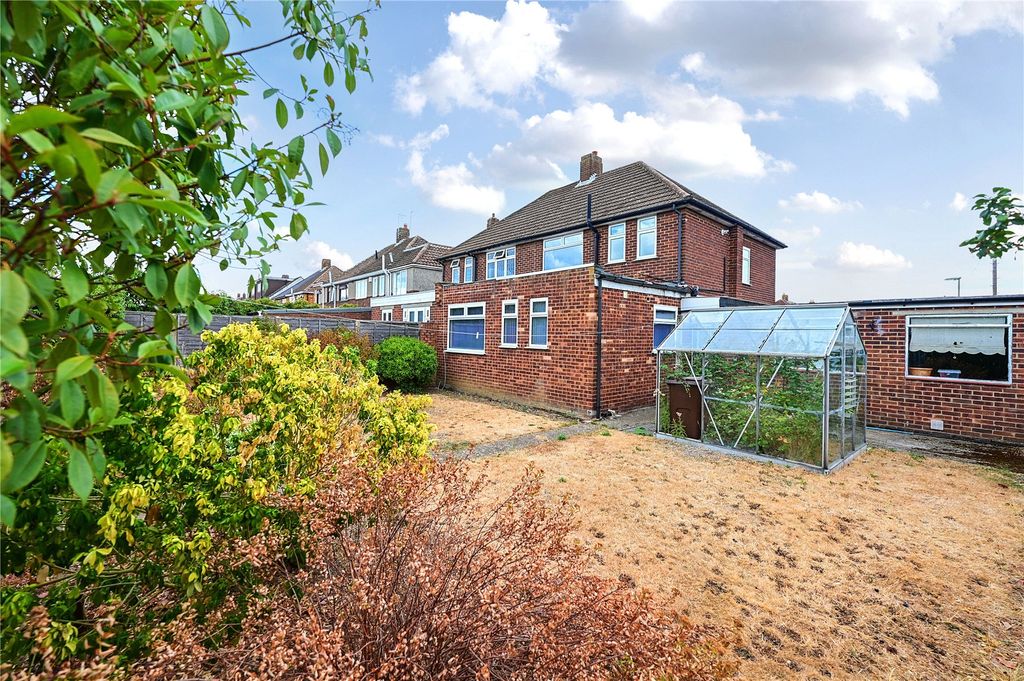 Property photo 3 of 16 Picture No. 15