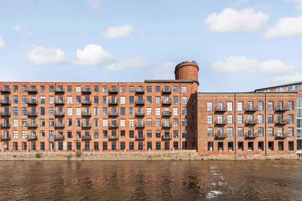 Property photo 2 of 2 Stunning Riverside Heritage Building With Views...
