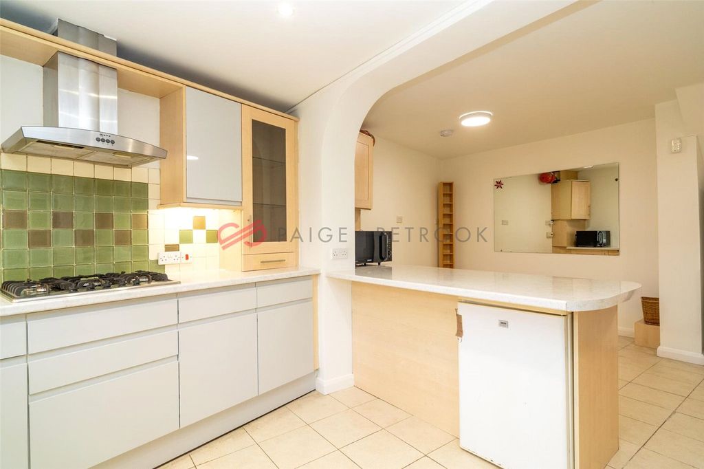 Property photo 3 of 16 Picture No. 26