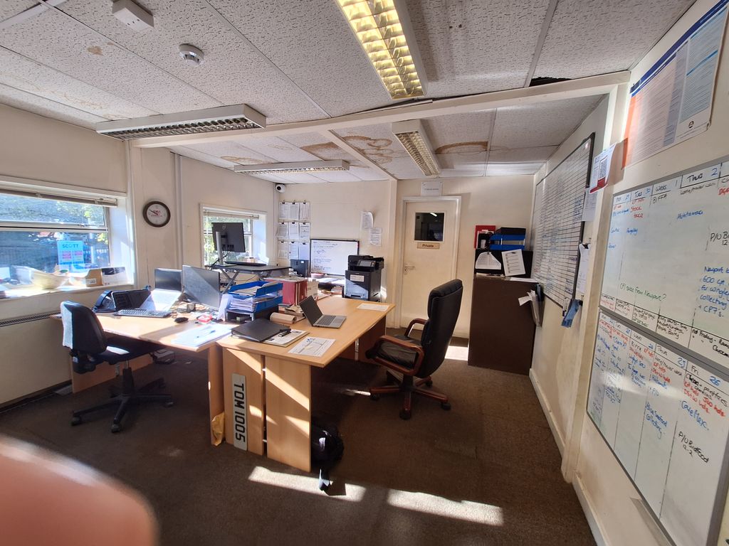 Property photo 2 of 3