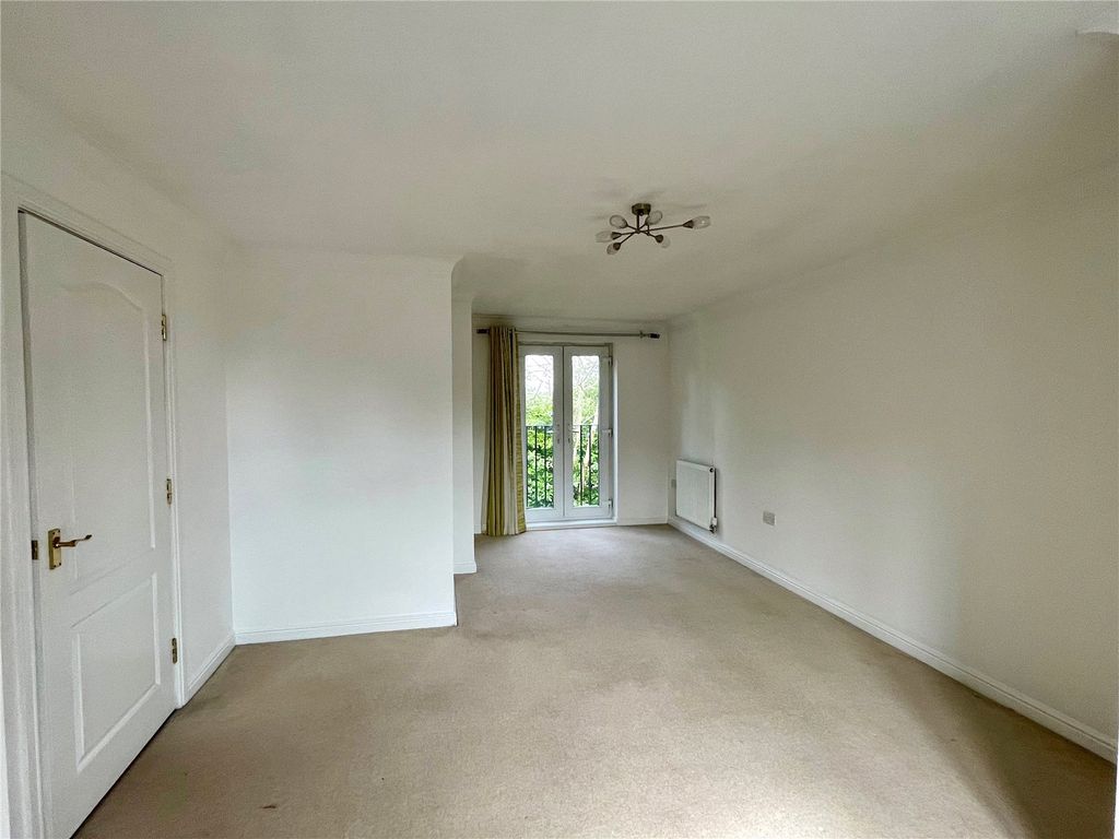 Property photo 2 of 8 Picture No. 02