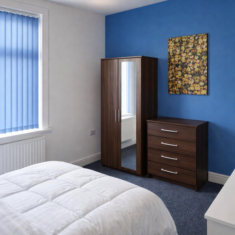 Property photo 1 of 3 Room