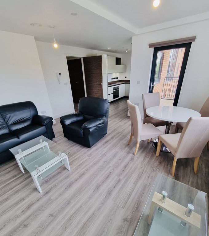 Property photo 1 of 9