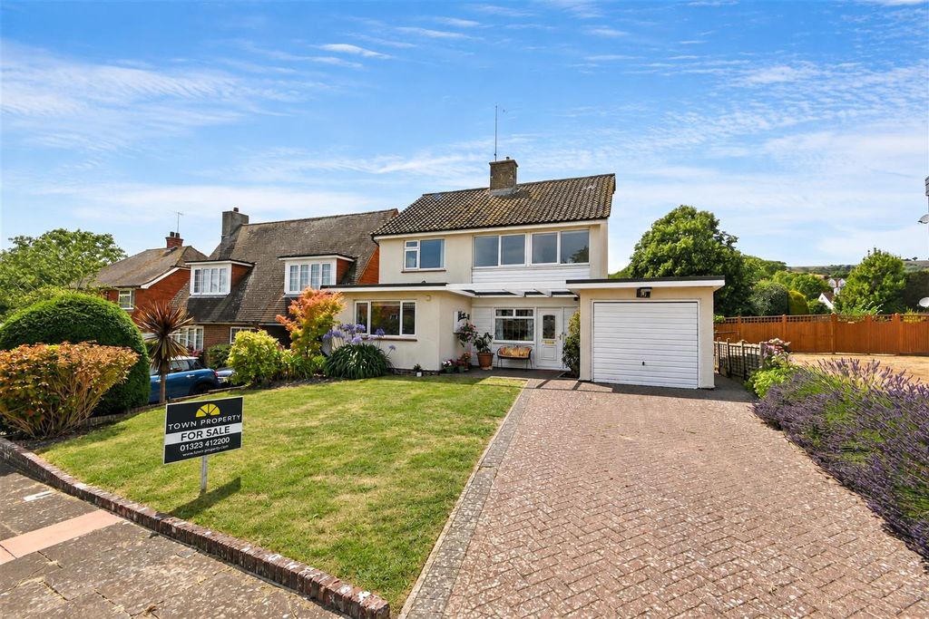 Property photo 1 of 27 Hoo Gardens.Png