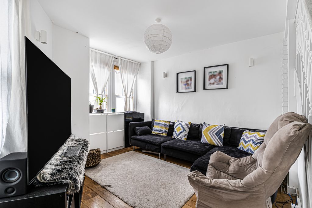 Property photo 3 of 21 25_66528