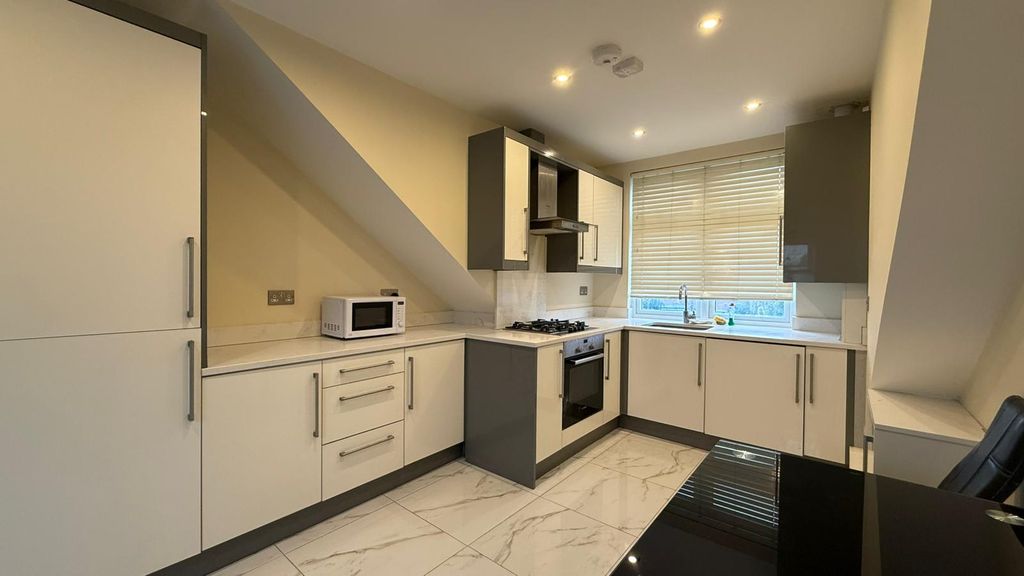 Property photo 2 of 6 Img-20251013-Wa0147