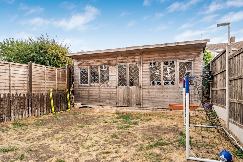 Property photo 3 of 22