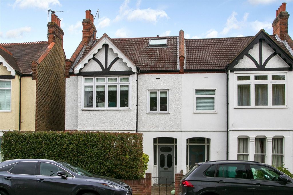 Property photo 1 of 15 Picture No. 02