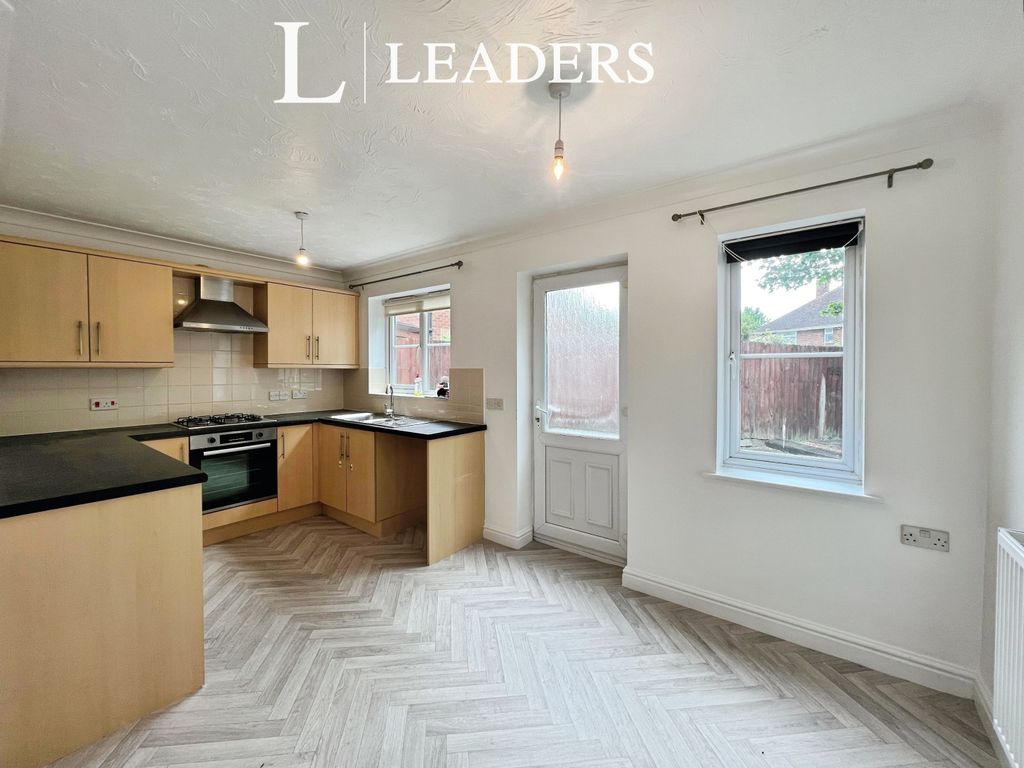 Property photo 2 of 16 2