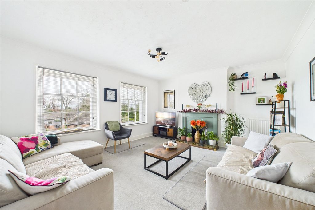 Property photo 2 of 7 Picture No. 01