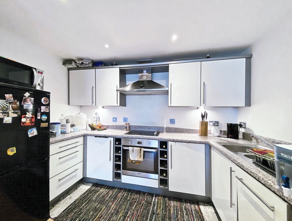 Property photo 2 of 8 2