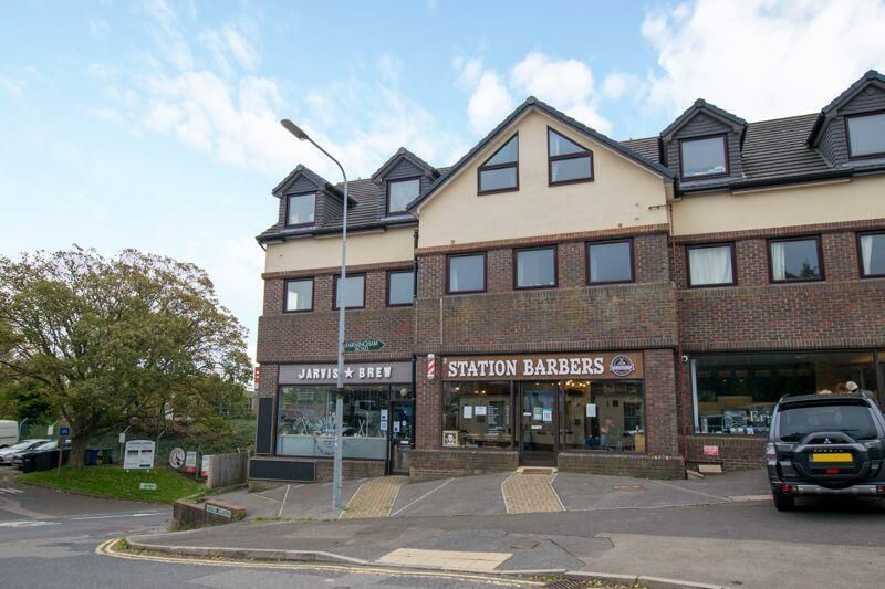 Property photo 1 of 6 Front (Exterior)