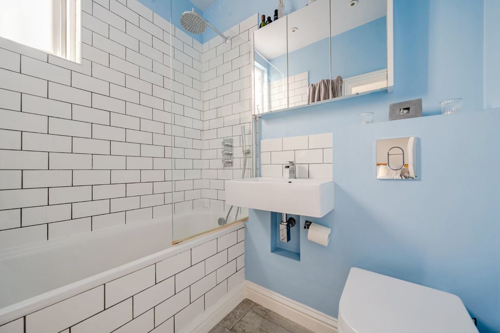 Property photo 3 of 8 Picture No. 04