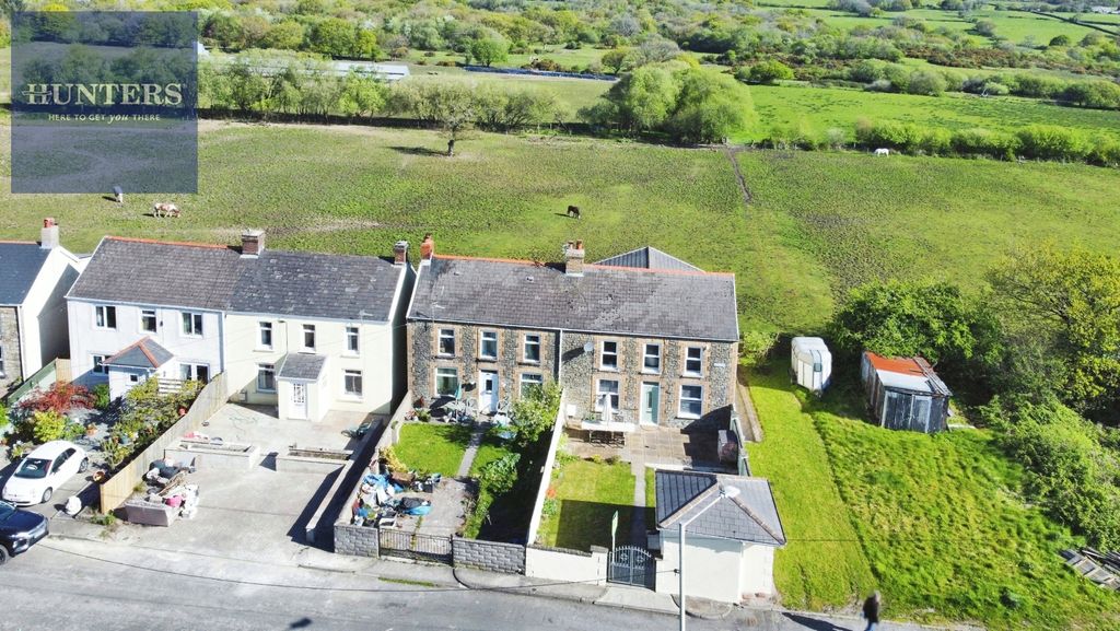 Property photo 2 of 23 Pbox-Img.Jpg