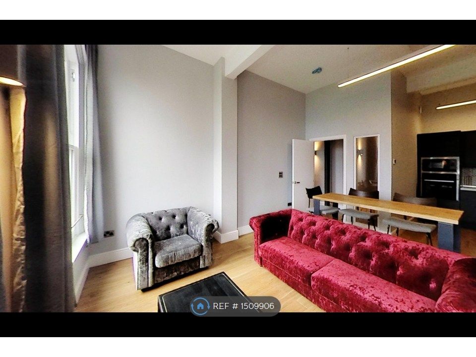Property photo 3 of 13 Living Room