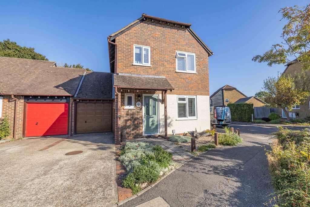 Property photo 1 of 17 Picture 1