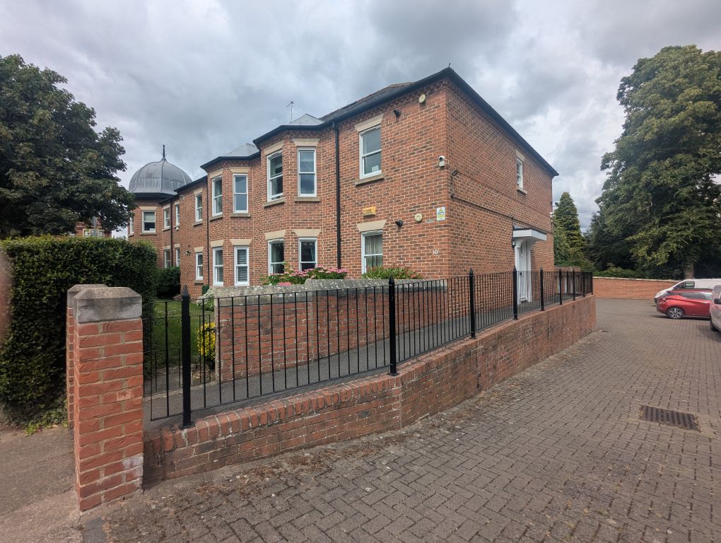 Property photo 1 of 10