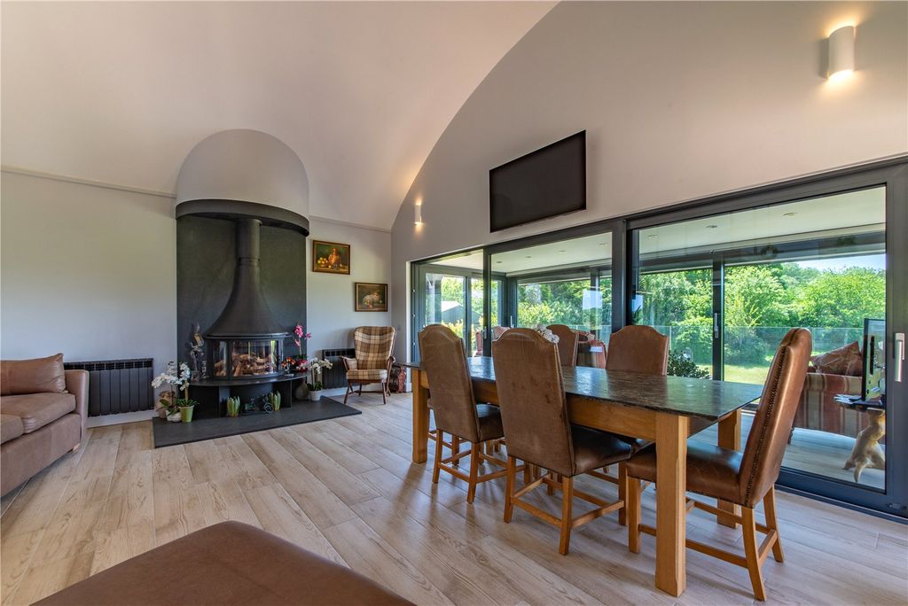 Additional image 5 of 5 bed detached house for saleMarlston Hermitage, Thatcham, Berkshire RG18