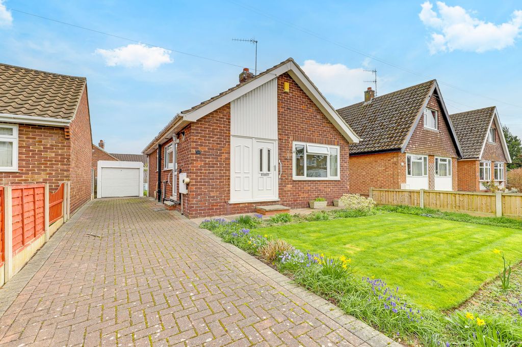 Property photo 1 of 16