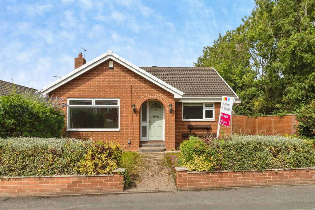 Property photo 1 of 23