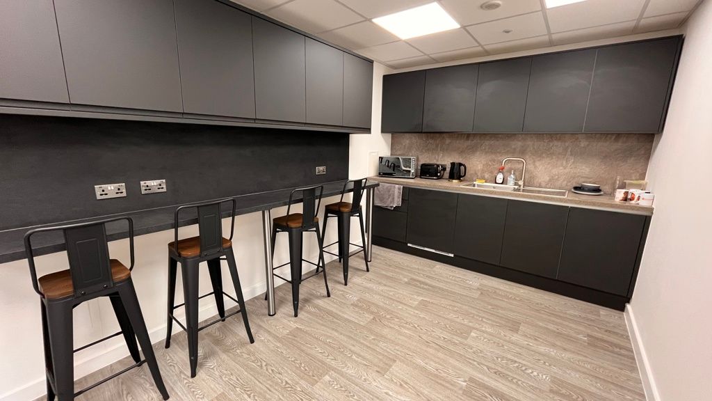 Property photo 3 of 5 Photo 8