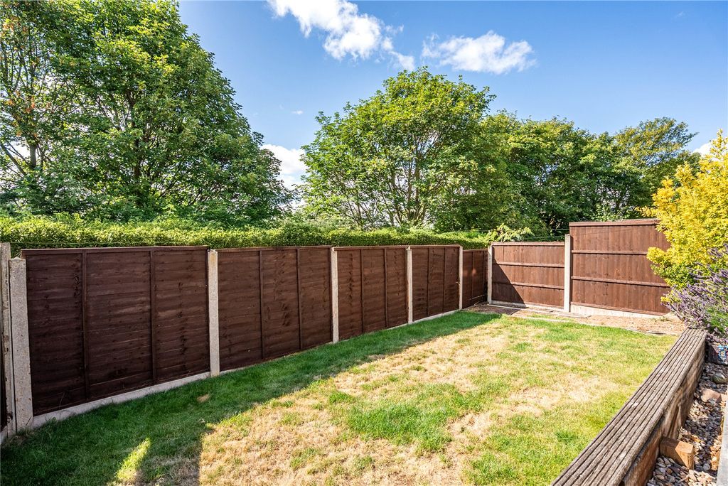 Property photo 2 of 20 Picture No. 33