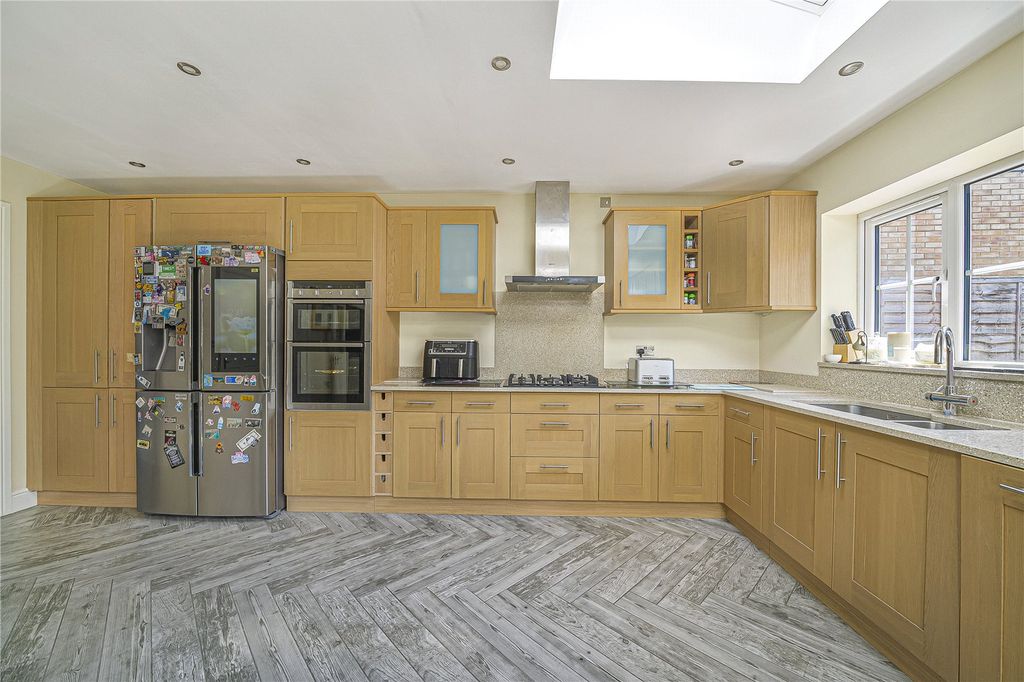 Additional image 24 of 5 bed detached house for saleCortland Close, Crayford, Kent DA1