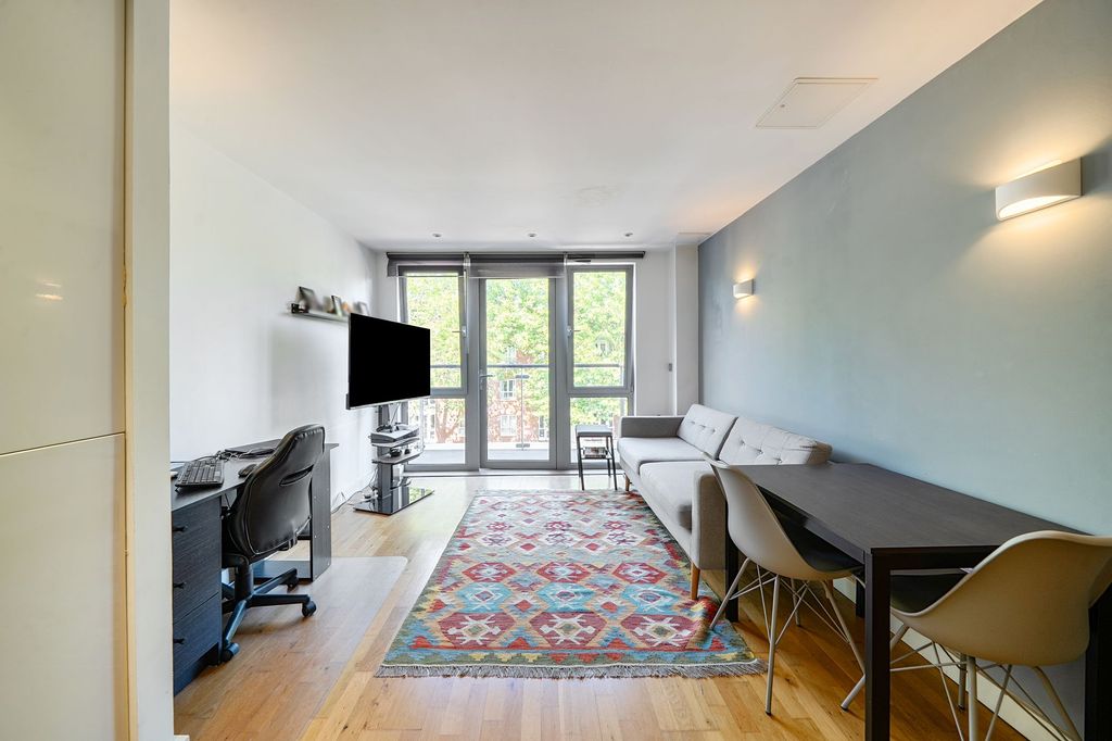 Property photo 2 of 13