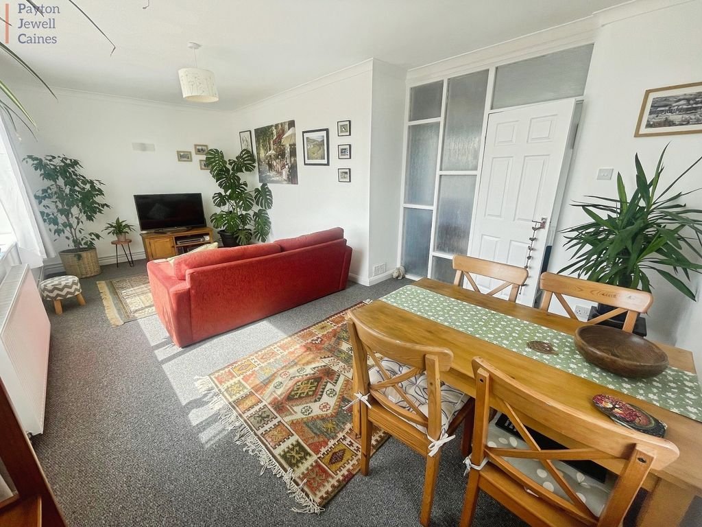 Property photo 2 of 16 Not Specified