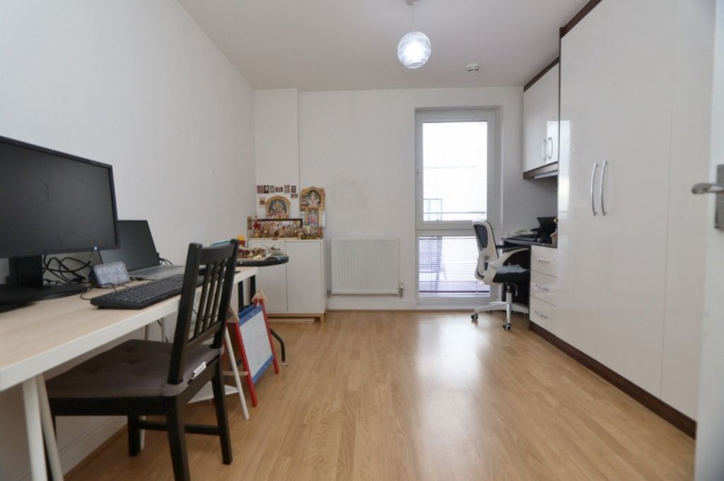 Property photo 3 of 18