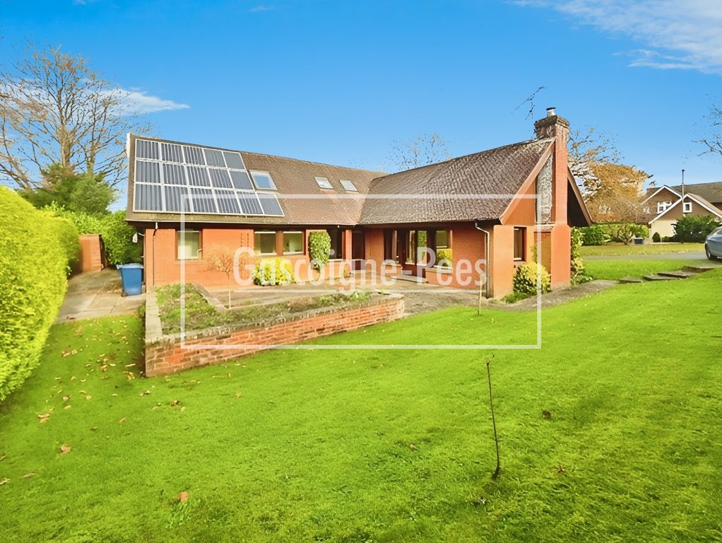 Property photo 2 of 16