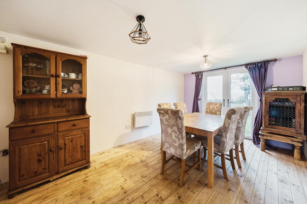 Property photo 2 of 21 Dining Area