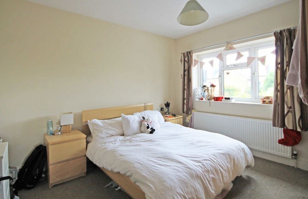 Property photo 3 of 3