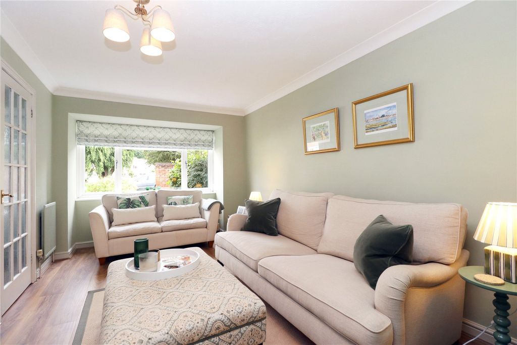 Property photo 3 of 26 Picture No. 02