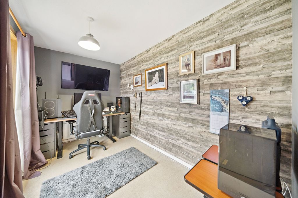 Additional image 9 of 5 bed detached house for saleCraigie Place, Perth PH2