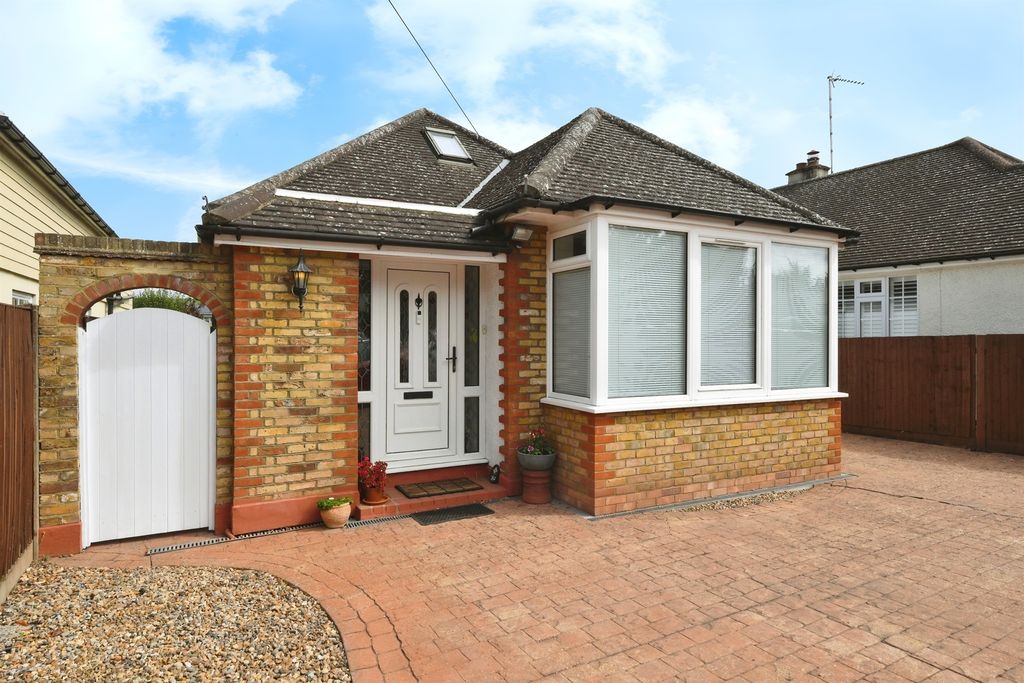 Property photo 1 of 15