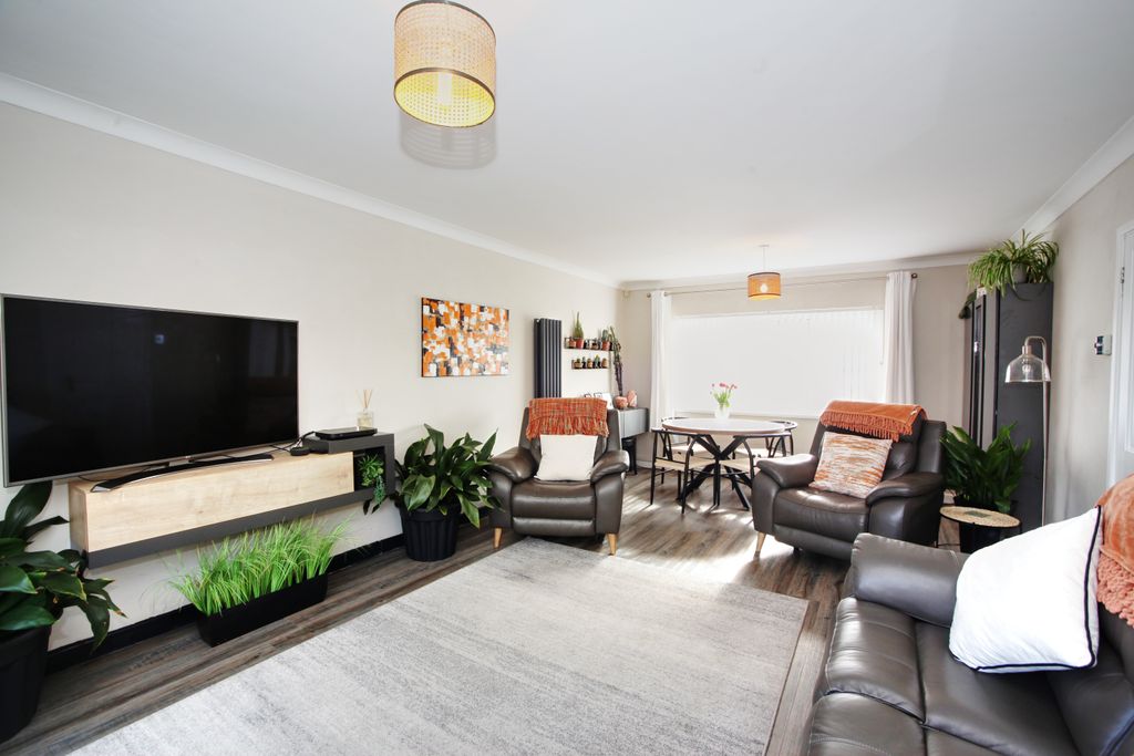 Property photo 3 of 35 Img_9126.Jpg