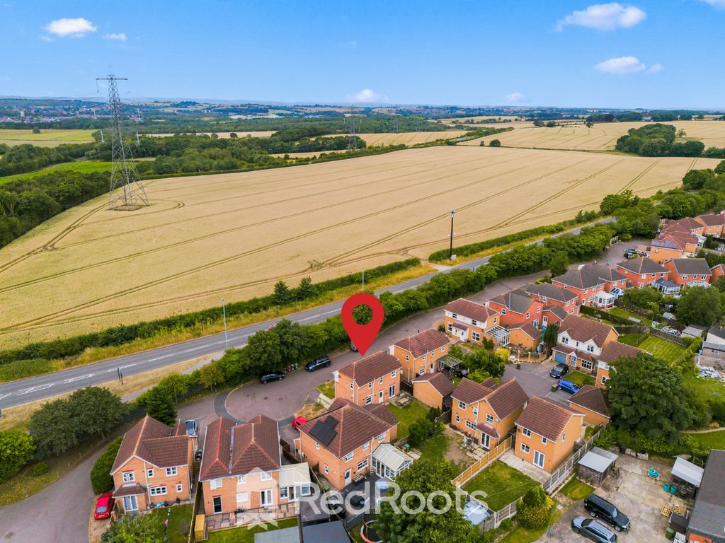 Property photo 3 of 29 5239303