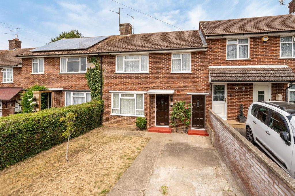 Property photo 1 of 16