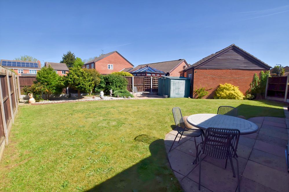 Property photo 3 of 20 Rear Garden 1