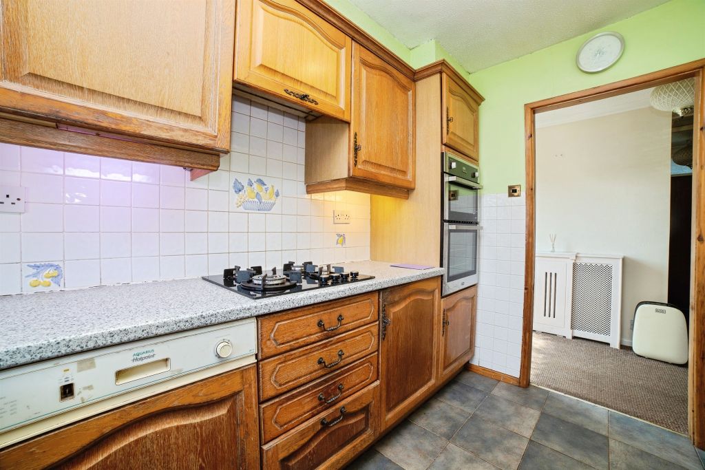 Property photo 3 of 15