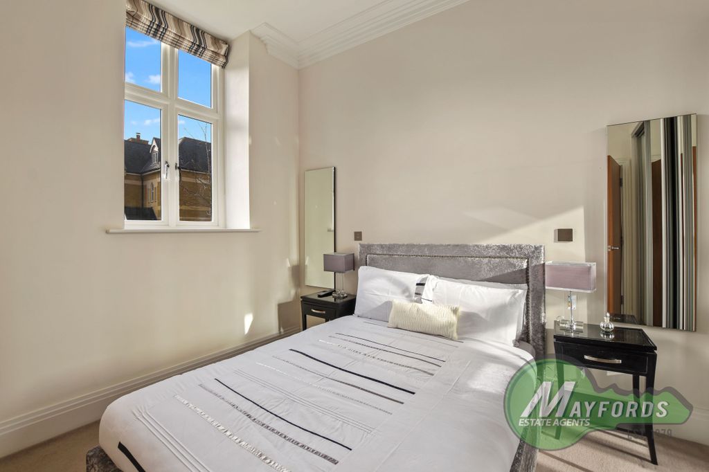 Property photo 1 of 13 2 Bedroom Flat For Rent