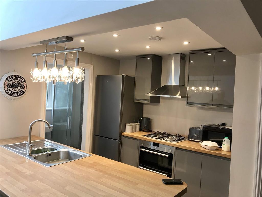 Property photo 2 of 5 2.Jpg