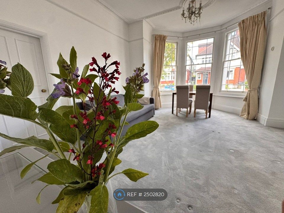 Property photo 1 of 25