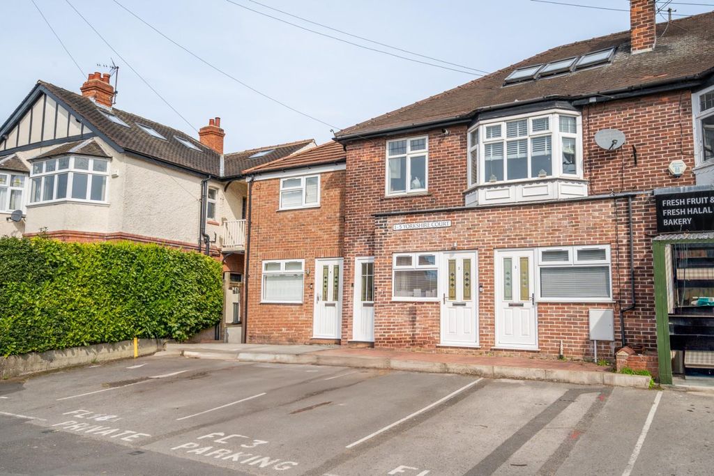 Property photo 3 of 12 Yc-10.Jpg