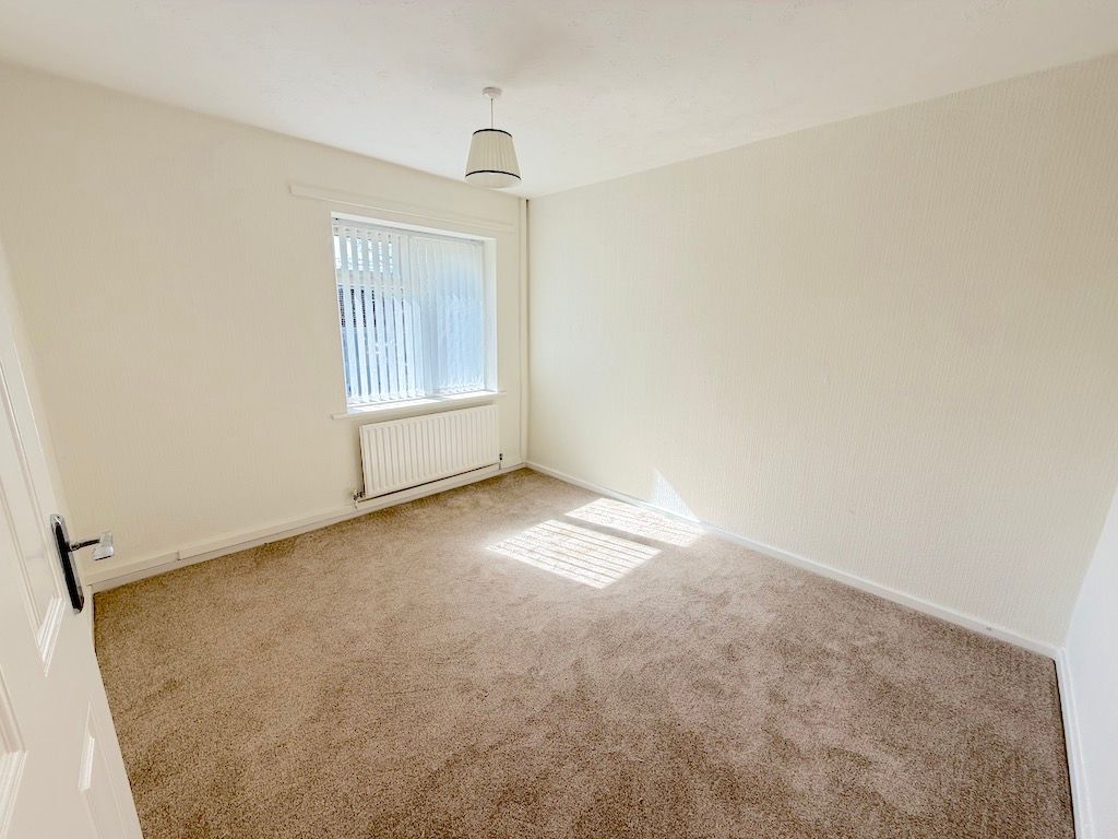 Additional image 4 of 2 bed flat for saleMalvern Avenue, Stourbridge DY9