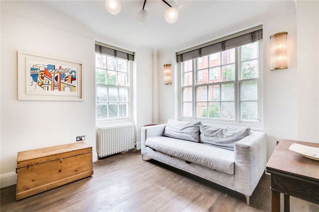 Property photo 2 of 5