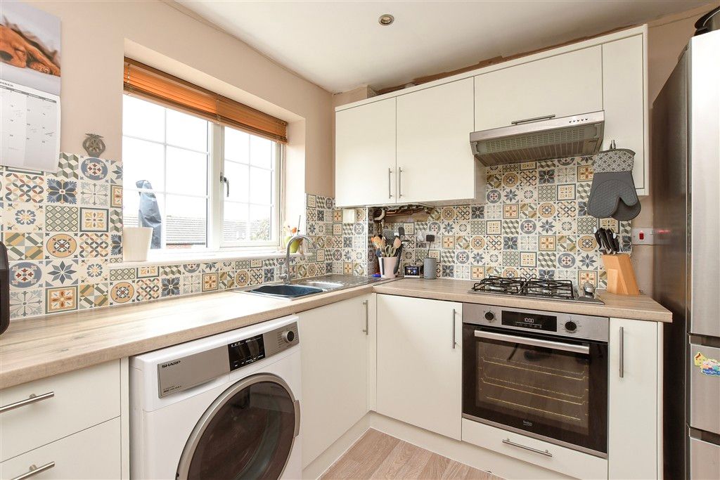 Property photo 3 of 12 Kitchen/Diner