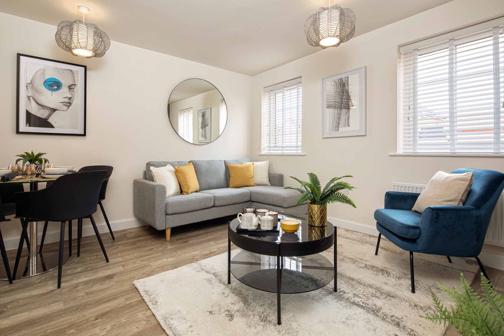 Property photo 3 of 6 Lounge Apartment Gp