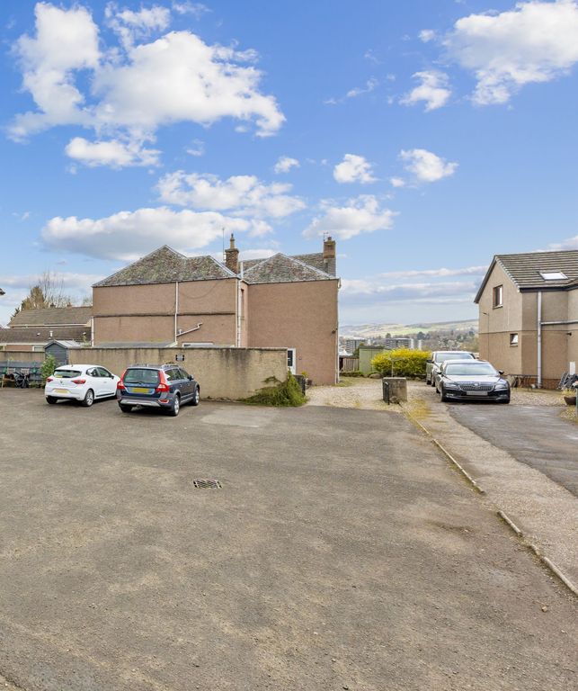 Additional image 14 of 3 bed flat for saleGlasgow Road, Tullylumb House PH2